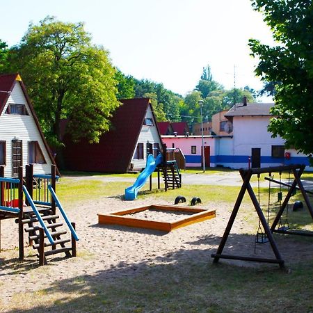 Tryglaw Natura Tour Hotel Мендзиздрое Екстериор снимка