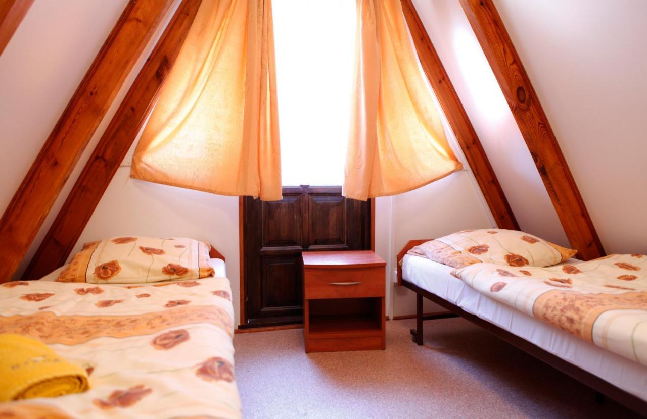 Tryglaw Natura Tour Hotel Мендзиздрое Екстериор снимка